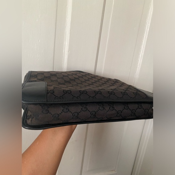 Preloved GUCCI shoulder bag blk tote bag, Made in Italy. size: M - Picture 8 of 11